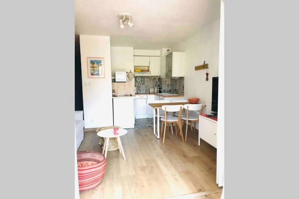 Appartement La petite Pinède à Sanary-sur-Mer 0*,